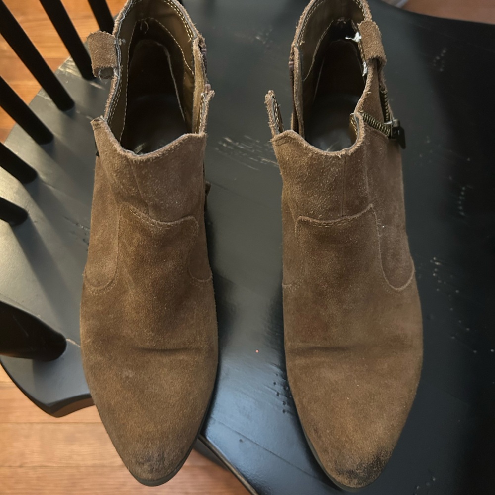 Crown Vintage Brown Suede Ankle Booties